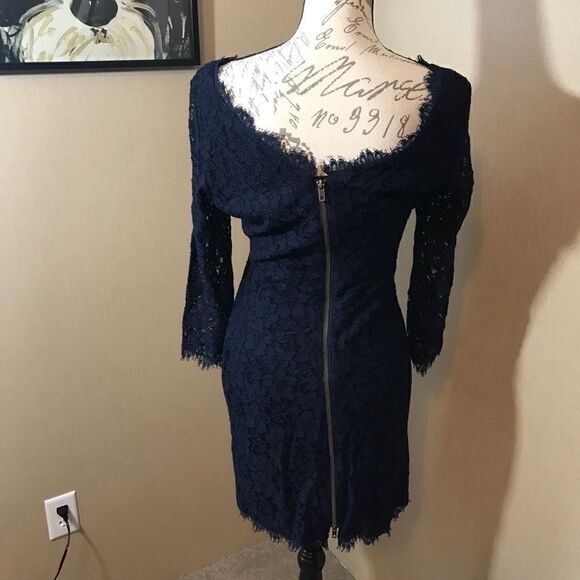 DVF zarita in Navy elegant luxury fitted size 4 - Picture 8 of 15